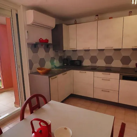 Appartement 38M² Climatise Avec Terrasse Et Parking Prive Pour 4 Personnes - Fr-1-472A-270 Apartment Sete
