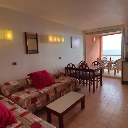 Apartment Appartement 38M² Climatise Avec Terrasse Et Parking Prive Pour 4 Personnes - Fr-1-472A-270