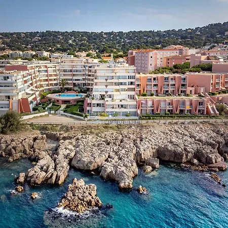 Appartement 38M² Climatise Avec Terrasse Et Parking Prive Pour 4 Personnes - Fr-1-472A-270 Apartment *