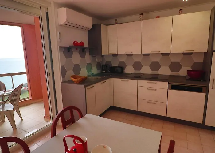 Appartement 38M² Climatise Avec Terrasse Et Parking Prive Pour 4 Personnes - Fr-1-472A-270 דירה Sète